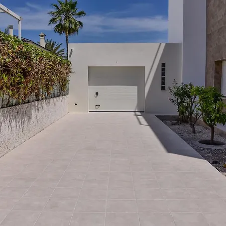 200 Deluxe - Alicante Villa *
